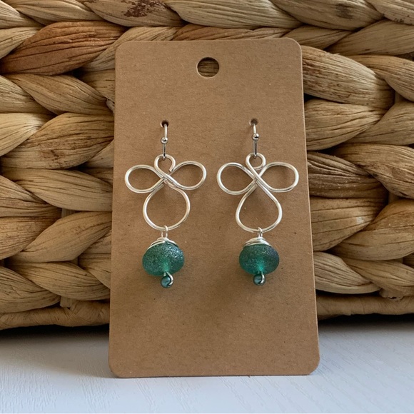 • NEW! [Handmade] Boho Earrings • - Picture 6 of 10